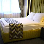 Hotel Grand Dora
