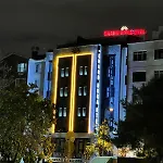 Grand Dora 3*