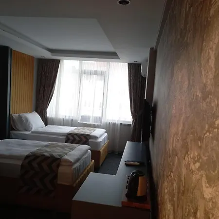 Grand Dora Hotel 3*