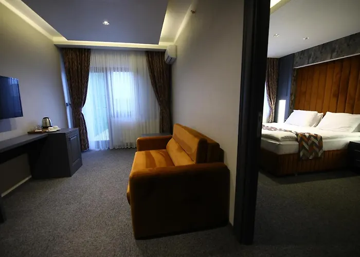 Szálloda Grand Dora 3*